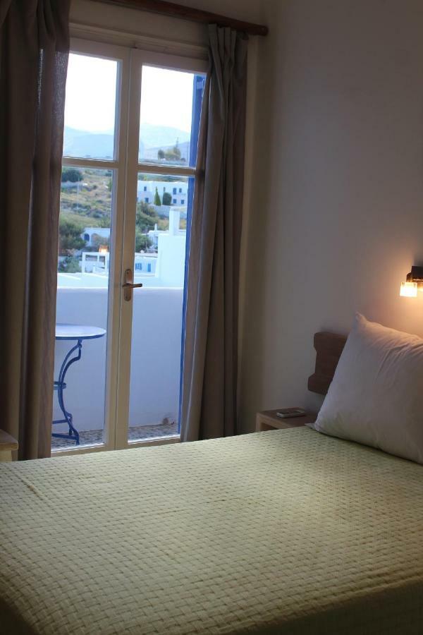 Londos Hotel Piso Livadi Eksteriør bilde