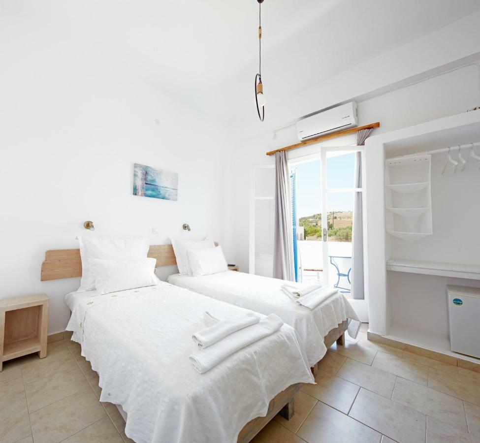 Londos Hotel Piso Livadi Eksteriør bilde